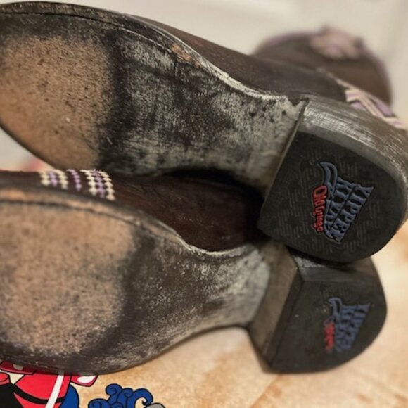 YIPPEE KIYAY Old Gringo Alexa 8” Distressed Leather Boots - Picture 13 of 16